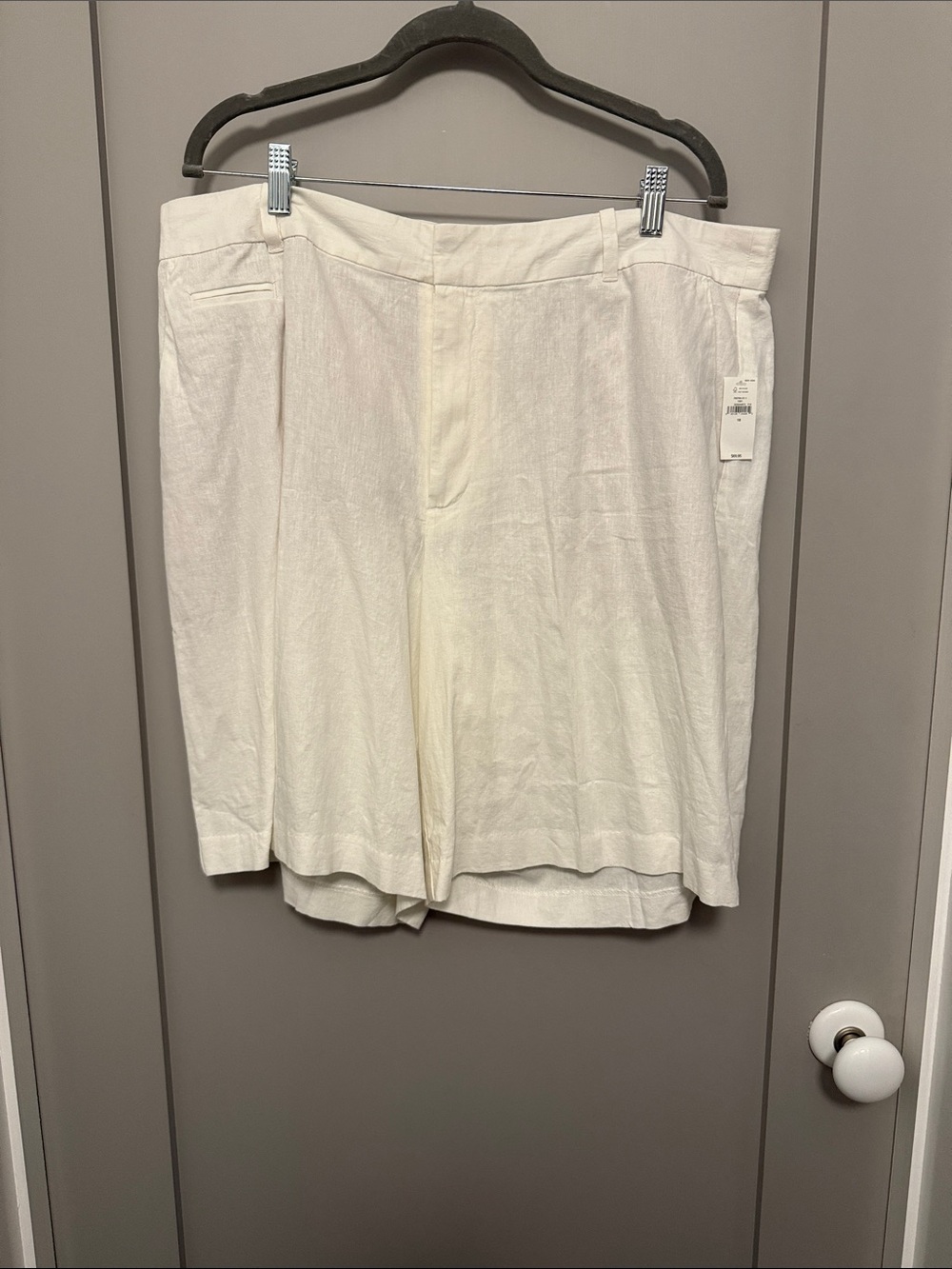 GAP 365 Low Rise Linen-Blend Trouser Shorts Off-White